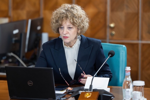 Oana Gheorghiu: Reformarea companiilor de stat este o parte esenţială care vine cu schimbarea modelului economic / Guvernanţa reală, răspunderea managerilor sunt condiţii cheie pentru competitivitate
