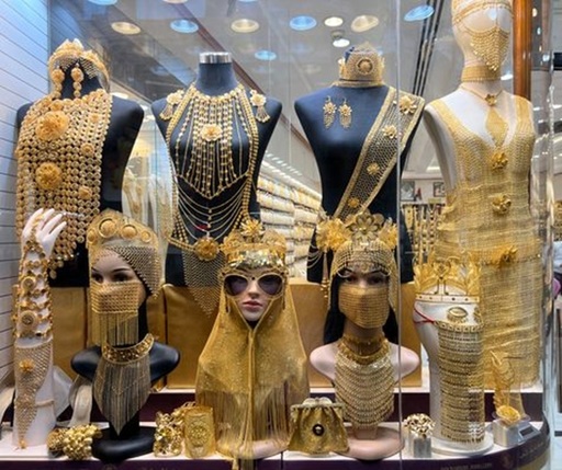 Aurul tranzacţionat în Dubai se tranzacţionează cu discount faţă de cel din Londra, din cauza perturbării zborurilor