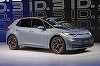 Volkswagen recheamă aproape 100.000 de vehicule electrice din cauza unor probleme la baterii