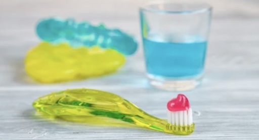 Colgate trebuie să se apere în instanţă în procese privind siguranţa apei de gură pentru copiii mici