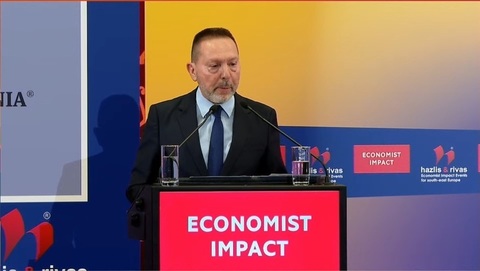 Conferinţa The Economist - Yannis Stournaras, guvernator al Băncii Greciei şi membru în board-ul BCE: Criza energetică e un semnal de alarmă puternic / E nevoie de schimbări instituţionale