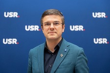 Irineu Darău: Peste 4.500 de oameni îşi vor lua salariile, iar forţa de muncă strategică va fi păstrată / Protejăm direct mii de locuri de muncă şi menţinem în funcţiune capacităţi industriale esenţiale pentru economia României 