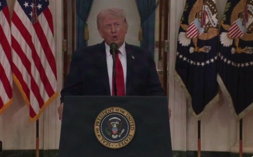 Discursul lui Trump nu a convins. Acţiunile scad, iar preţurile petrolului cresc