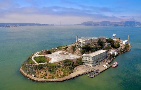 Donald Trump solicită Congresului 152 de milioane de dolari pentru a începe reconstrucţia închisorii Alcatraz