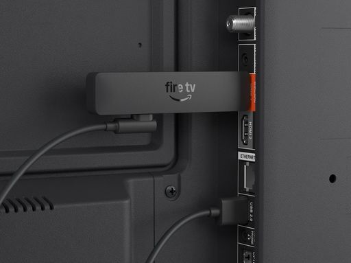 Amazon lansează Fire TV Stick HD