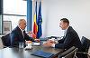 Bolojan, după ce a discutat cu Bogdan Ivan la Ministerul Energiei, unde va prelua interimatul: Obiectivul este să întărim sistemul energetic, în aşa fel încât să avem un preţ mai bun pentru cetăţeni şi mediul privat