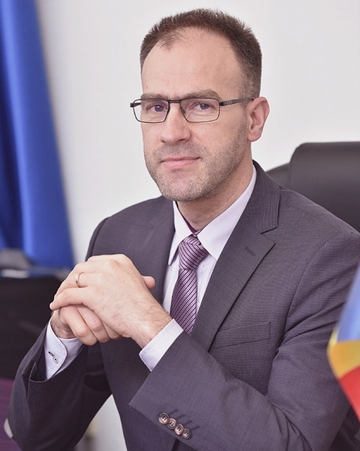 Preşedintele Autorităţii pentru Digitalizarea României a anulat procedurile de achiziţie publică aferente implementării proiectului ”Platforma Naţională de Interoperabilitate”, după identificarea unor nereguli care pot genera un blocaj juridic