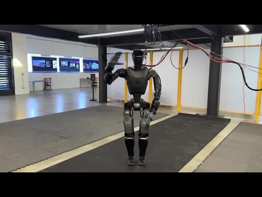Un startup cu legături cu familia Trump vrea să introducă roboţi umanoizi pe câmpul de luptă