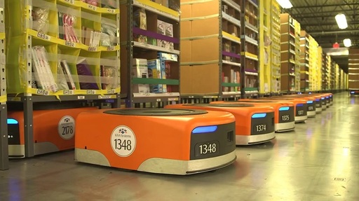 Amazon lansează un nou robot pentru depozite, în timp ce marile companii tehnologice continuă concedierile legate de inteligenţa artificială