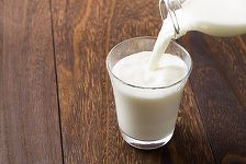 Crescătorii de vaci de lapte se plâng că nu şi-au primit subvenţiile pentru 2025. „Se doreşte umilirea fermierilor care au cele mai mari pierderi din agricultură”. Termen de două săptămâni la APIA
