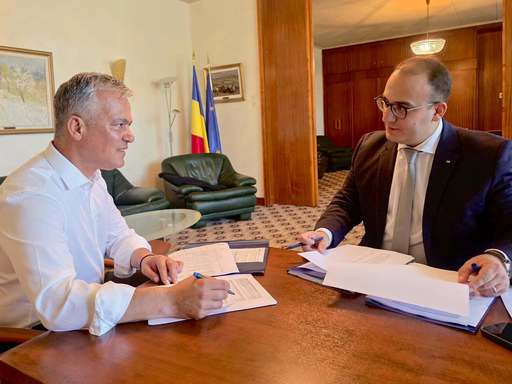 CABINETUL VEŞTEA - Florin Zaharia, propunerea pentru Investiţii şi Proiecte Europene, asistent universitar şi doctorand la Universitatea din Bucureşti