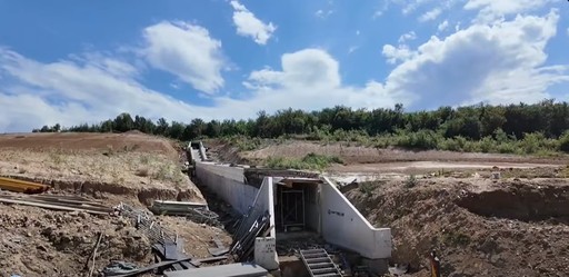 CNAIR: Progres bun al constructorului turc Makyol pe şantierele tronsoanelor 1 şi 2 de pe Autostrada Sibiu - Făgăraş (A13). Peste 800 muncitori şi 400 de utilaje, pe şantier - FOTO, VIDEO