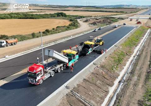Compania Naţională de Investiţii Rutiere: Lotul Chiribiş - Biharia al Autostrăzii Transilvania, execuţie de 65% la un an de la începerea lucrărilor, în avans faţă de graficul stabilit/ Directorul CNIR: Ne dorim ca acest ritm să fie menţinut