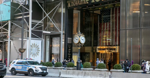 Capital One susţine că a închis conturile Trump Organization, în urma unei verificări privind spălarea banilor