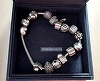 Pandora continuă pariul pe bijuteriile placate cu platină, în ciuda scăderii preţului argintului