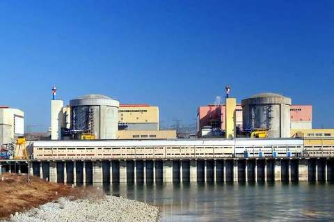 Bolojan: Sistemul energetic este stabil. Toate estimările arată că nu există riscuri pentru alimentarea cu energie la nivel naţional: Când nu faci ce trebuie ani de zile, nu există soluţii magice/ Cum va fi compensată energia nucleară lipsă