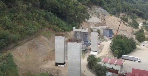 Şeful CNAIR: A fost depusă documentaţia pentru revizuirea Acordului de mediu pentru Secţiunea 2 (Boiţa-Cornetu) a Autostrăzii A1 Sibiu-Piteşti/ În prezent, constructorii pot să lucreze doar pe aproximativ 45% din şantier