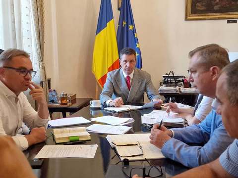Tanczos Barna: Sprijin pentru crescătorii de suine şi bovine: cererile vor putea fi depuse începând cu 1 septembrie