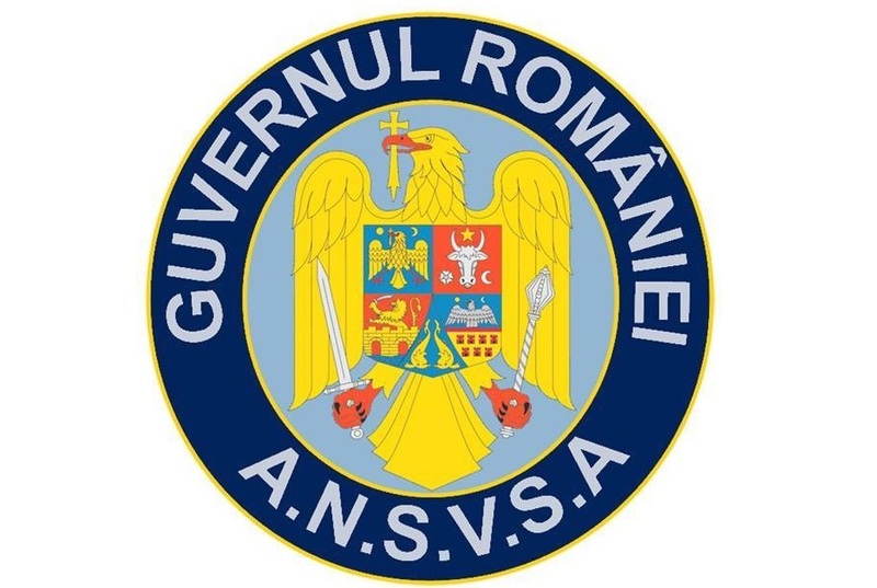 ANSVSA anunţă finalizarea acţiunilor de control desfăşurate în cadrul  Comandamentului Estival Regional 2026. Aproape 2 tone de alimente neconforme au fost retrase de la consum, fiind aplicate amenzi de 3 milioane de lei