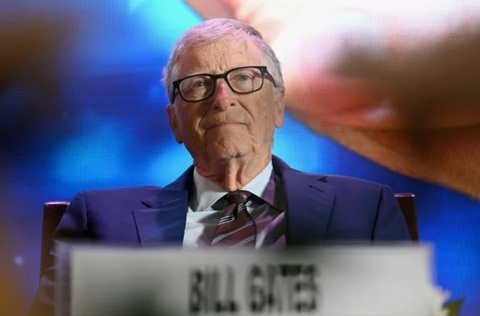 Bill Gates avertizează asupra impactului AI: ”Nu există niciun plan” pentru transformările sociale şi economice care urmează