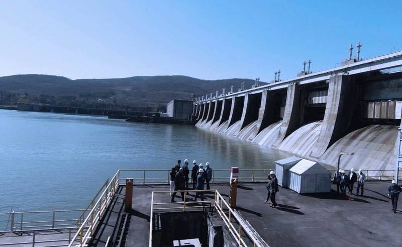 Hidroelectrica investeşte 296,8 milioane lei în stocarea energiei la Porţile de Fier II, cea mai mare capacitate de stocare în baterii din portofoliu / A fost atribuit contractul pentru instalarea sistemului