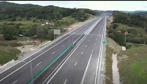 Cristian Pistol, CNAIR: Lucrările de pe Autostrada Sibiu - Piteşti (A1), secţiunea 4 (Tigveni – Curtea de Argeş), au ajuns la un stadiu fizic de 99%. Se fac testele de siguranţă ale tunelului Momaia . Deschiderea circulaţiei, programată anul acesta
