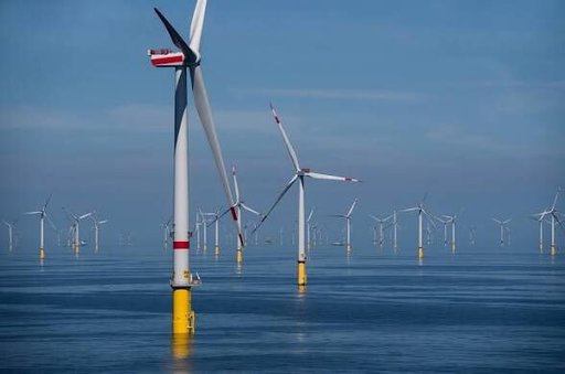 Germania inaugurează cel mai mare parc eolian maritim din Marea Nordului