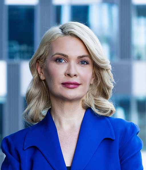 Eveniment News.ro – Oana Bâra (BCR): O bancă nu trebuie să fie doar un furnizor de servicii financiare, ci şi un partener de creştere, pentru că dacă antreprenorii cresc, implicit cresc şi băncile