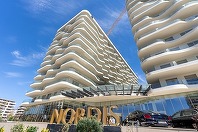 O parte dintre păgubiţii Nordis, chemaţi să decidă cu privire la continuarea lucrărilor la unul dintre blocurile din Năvodari. DIICOT este de acord cu reluarea construcţiilor