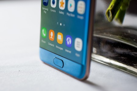 Conform testelor profesionale, Galaxy Note 7 are cel mai luminos ecran dintre toate smartphone-urile