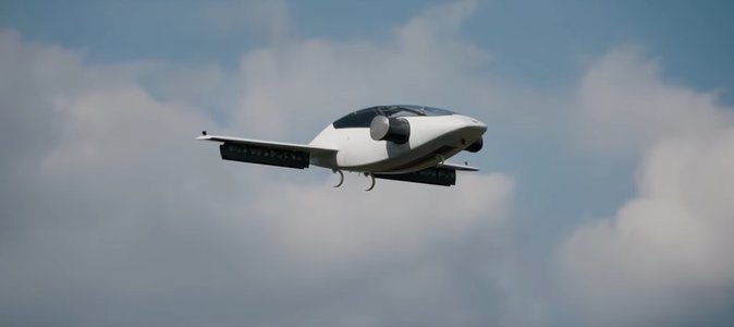 Startup-ul anului, o companie germană care construieşte o “maşină zburătoare” ce poate dezvolta viteze de peste 300 de kilometri la oră