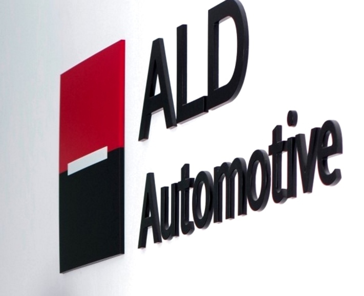 ALD Automotive a lansat primul produs de leasing pentru autovehicule electrice şi hibride din România 