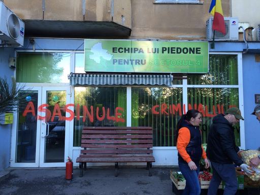 Piedone spune că i-a fost vandalizat sediul de campanie şi că vinovat e contracandidatul său de la PSD, primar interimar