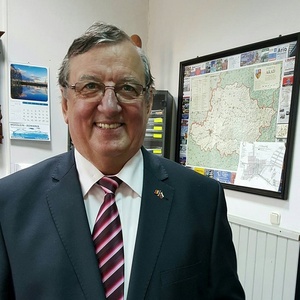 Primarul oraşului Nădlac, audiat în legătură cu defrişări ilegale, a fost reţinut