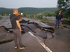 Vaslui: Traficul rutier a fost blocat în totalitate pe E 581, în apropiere de Huşi, după ce viiturile au rupt două poduri - FOTO