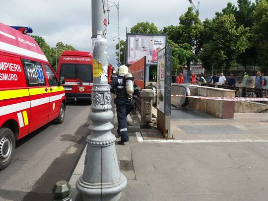 Circulaţie blocată la metrou (Foto: News.ro)