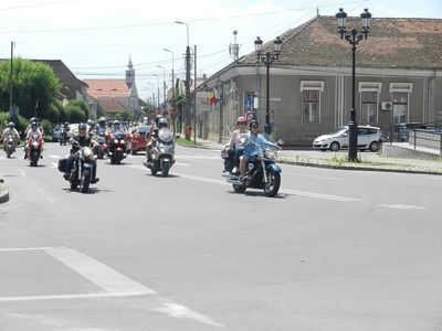 Alba: Peste 500 de motociclişti, la un marş prin care au vrut să atragă atenţia şoferilor cu privire la prezenţa lor în trafic