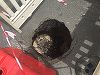 Trafic închis pe o bandă pe Şoseaua Ştefan cel Mare din Capitală din cauza unei gropi adânci de peste un metru 