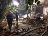 Iaşi: Compania E.ON va închiria apartamente şi va da câte 3.000 de lei pentru locatarii evacuaţi în urma exploziei din bloc