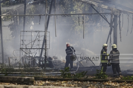 Incendiul de lângă un club din zona Floreasca din Capitală a fost stins. FOTO
