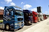 PROTEST al transportatorilor pe DN 1, între Sebeş şi Alba Iulia. Zeci de TIR-uri şi camioane au mers cu viteză redusă şi au claxonat