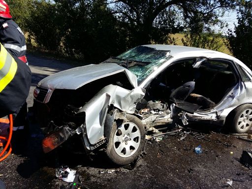 Una dintre persoanele rănite în accidentul de pe DN1 la Ciolpani a murit