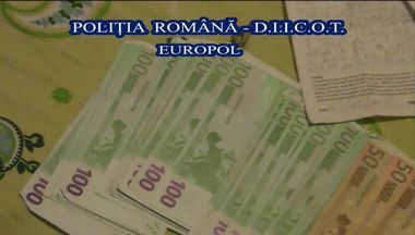 Grup organizat care a desfăşurat activităţi de skimming în România, Italia şi Franţa, destructurat de DIICOT; liderul reţelei avea legături în grupări din lumea interlopă