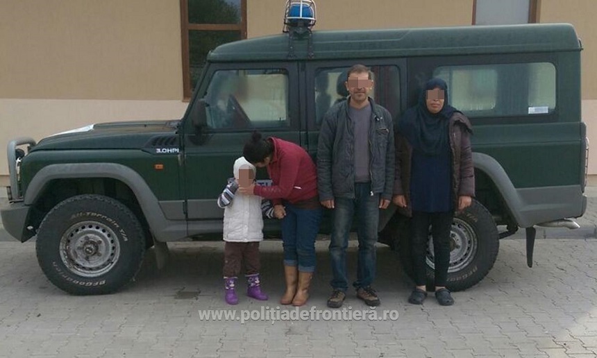 Timiş: Patru migranţi, între care un copil, prinşi în timp ce încercau să intre în ţară pe jos, din Serbia