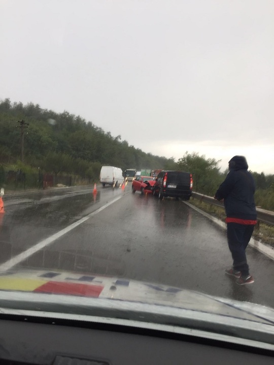 FOTO: Poliţia Vâlcea