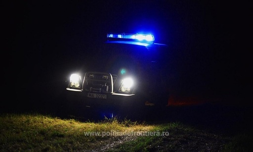 Opt pakistanezi care încercau să intre ilegal în ţară, din Serbia, prinşi de poliţiştii de frontieră din Timiş