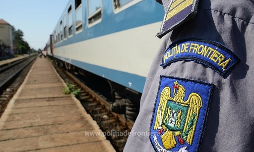 Arad: Trei afgani care au solicitat azil în România, prinşi când încercau să iasă din ţară cu acte false cumpărate cu o mie de euro bucata