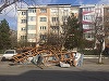 UPDATE: Vântul puternic a afectat mai multe judeţe din ţară. Zeci de localităţi au rămas fără curent electric şi mai multe acoperişuri au fost smulse de vijelie - FOTO