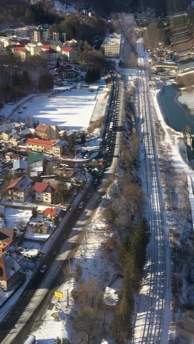 DN 1 este aglomerat pe sensul spre Bucureşti, în zona staţiunilor de pe Valea Prahovei, dar şi în judeţul Braşov