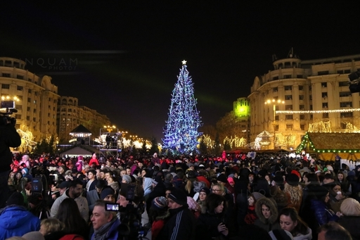 Controlul pirotehnic din Piaţa Constituţiei din Bucureşti s-a încheiat. Nu a fost găsit niciun colet suspect
